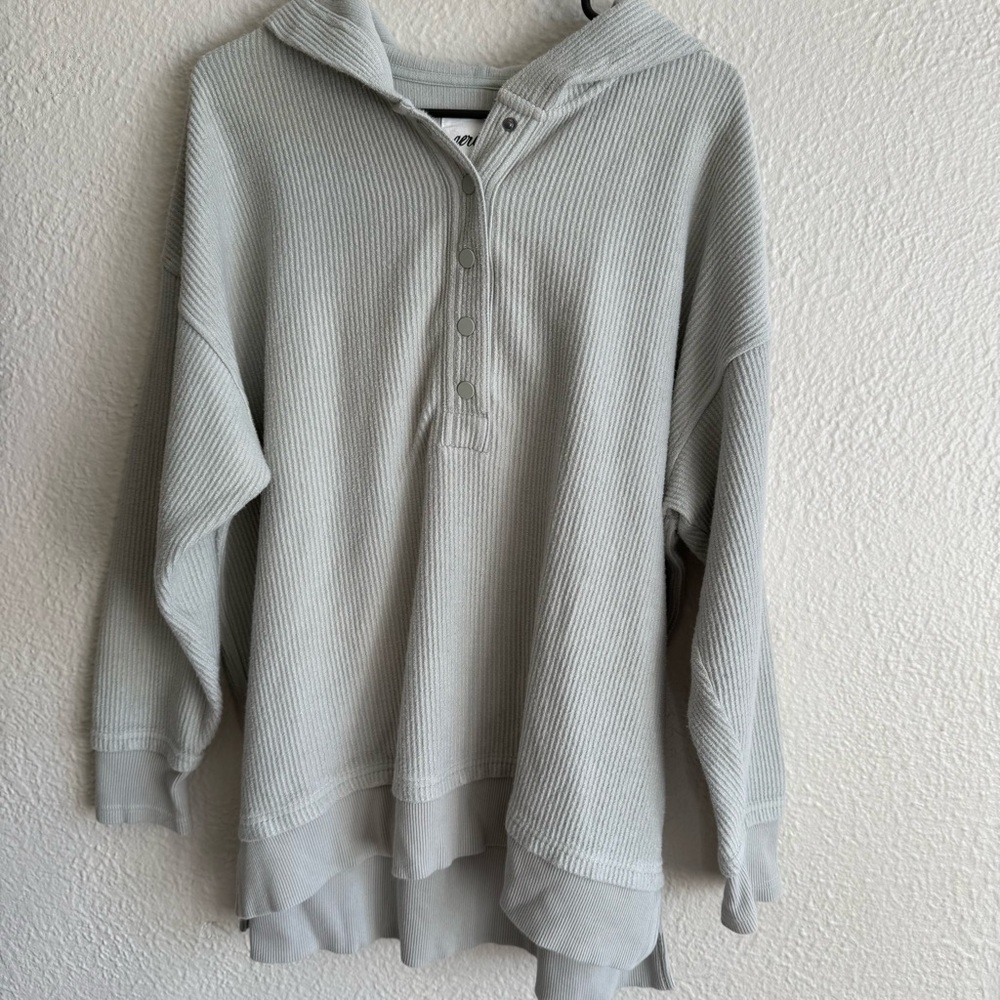 Aeri Textured Ribbed Sweatshirt Top